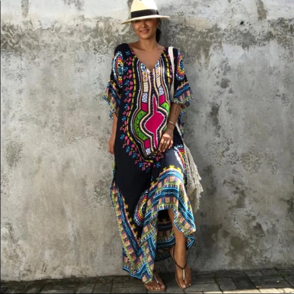 Beautiful TRADITIONAL AFRICAN PRINT 18W on model - Picture 5 of 5